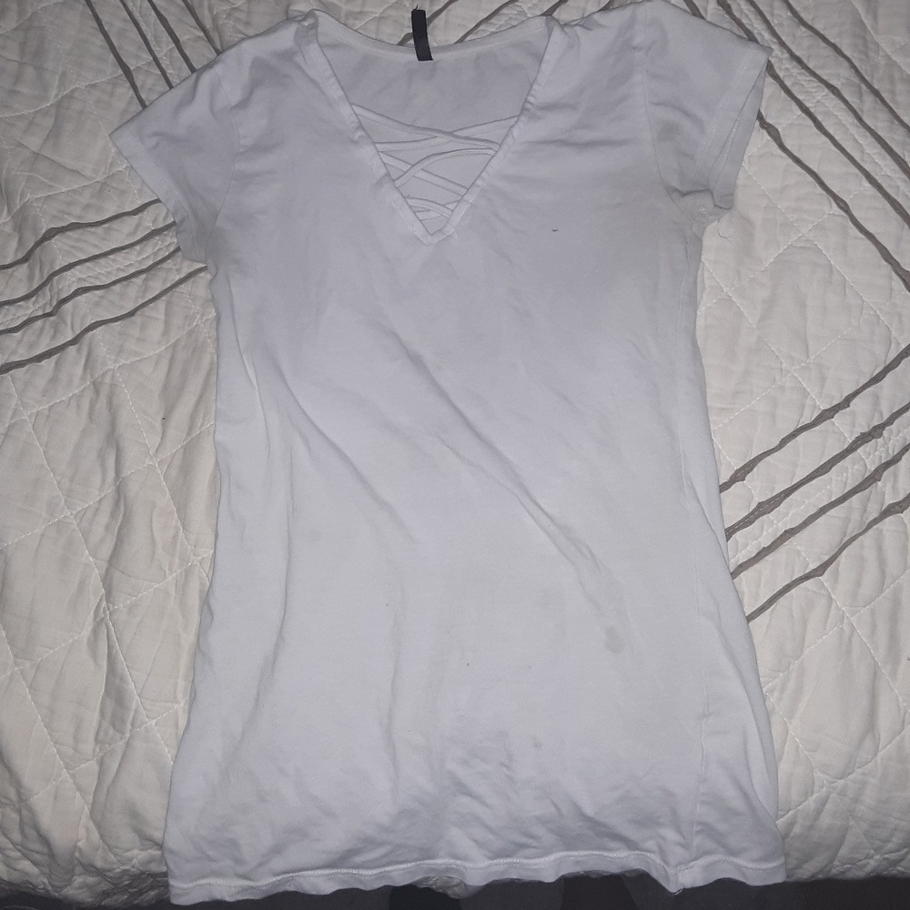 white tee